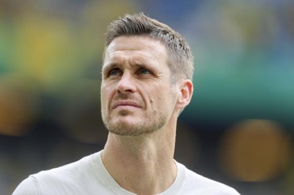 图片报:多特冬窗引援预算1000-1500万欧,优先补强防线&考虑租借